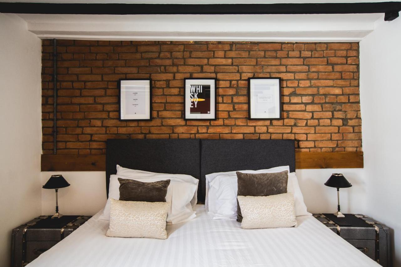 No8 Chepstow Bed & Breakfast Bagian luar foto