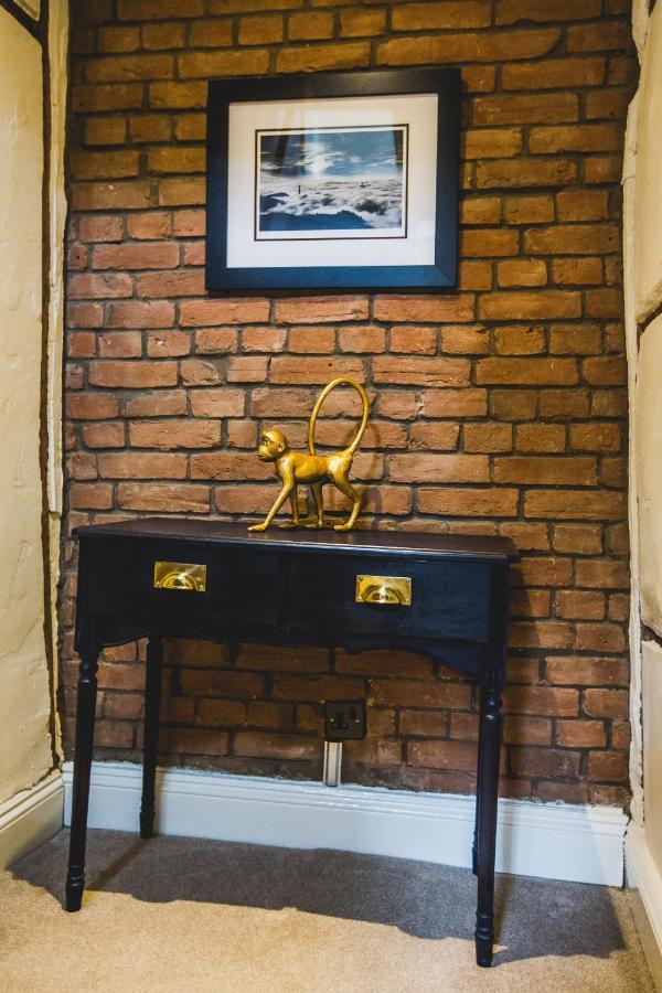 No8 Chepstow Bed & Breakfast Bagian luar foto
